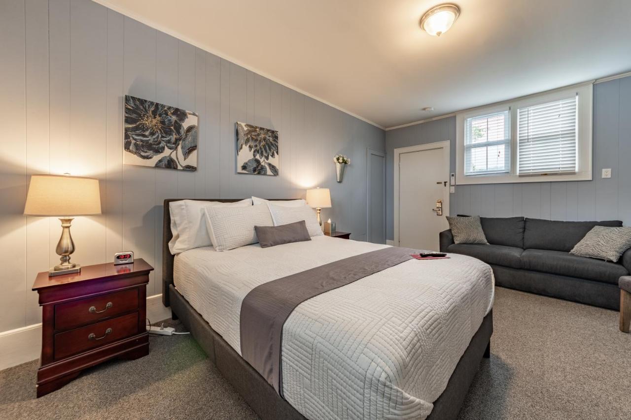 Homestead Inn New Milford Экстерьер фото